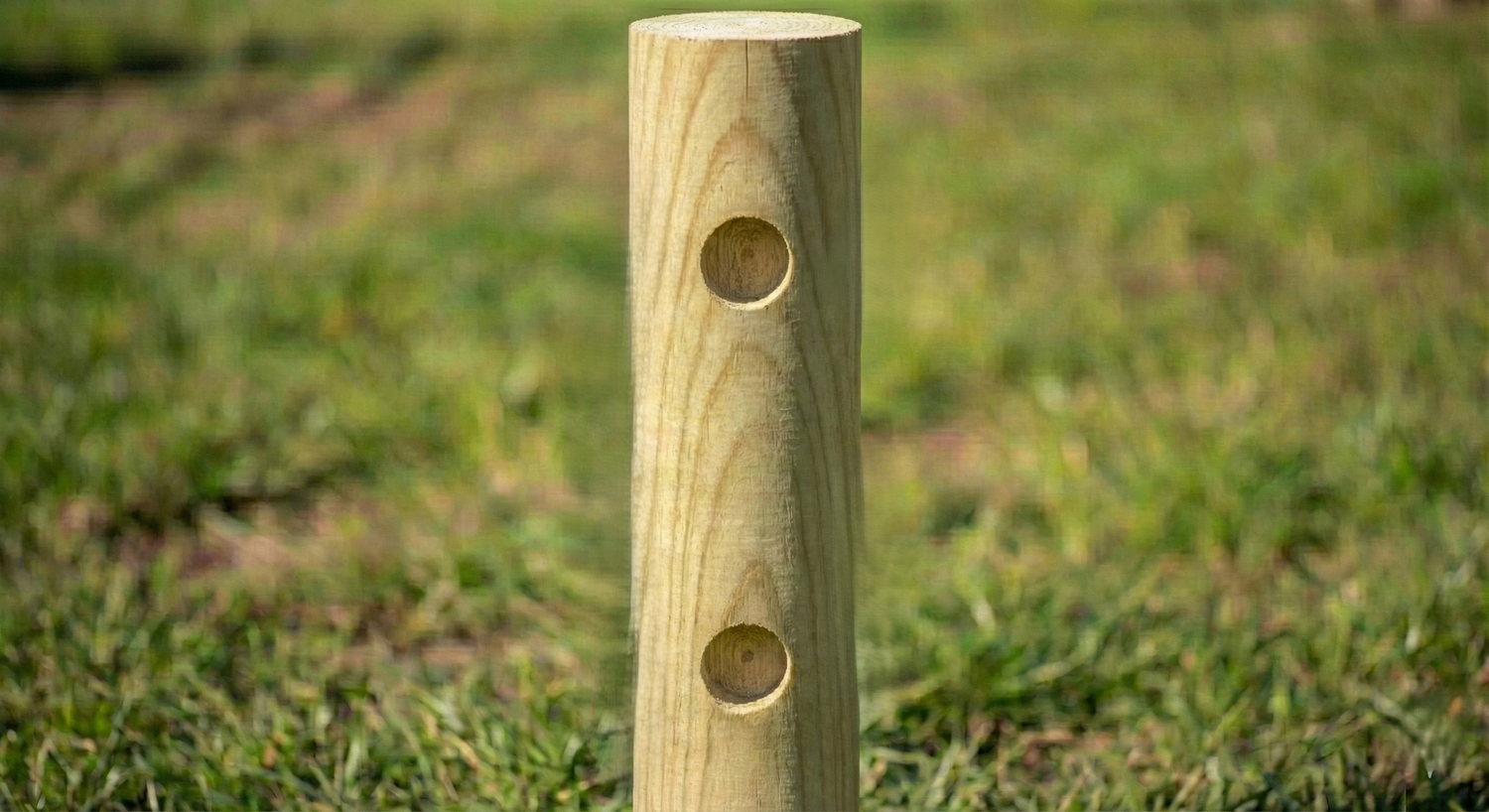 Rond gefreesde eindpaal (L:2.5m - dia 14cm + 2 gaten)