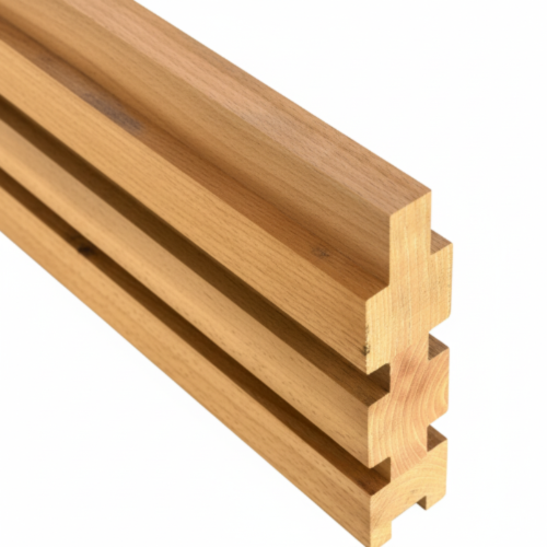 Detail van triple blokhutprofiel thermo vuren 34x145 mm met mes-en-groef verbinding voor een moderne schutting.