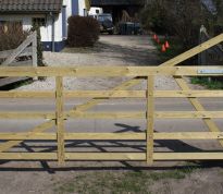 Engelse poort 4 in eiken - 110 x 400 cm