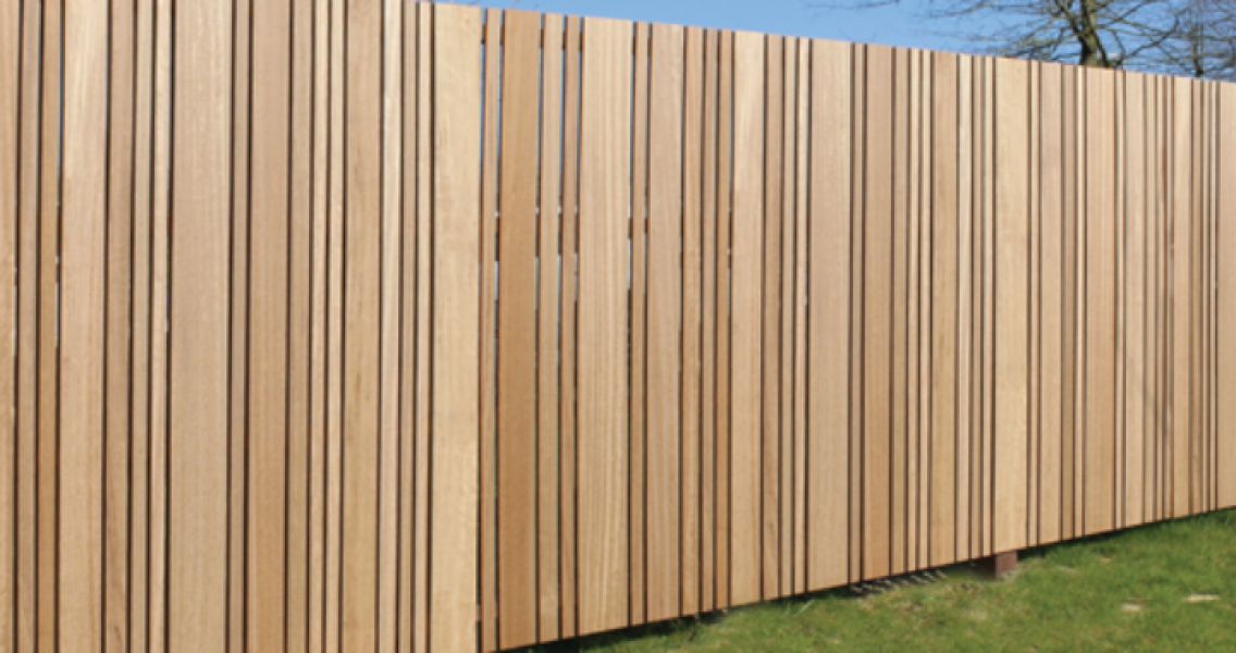 Torino scherm in geïmpregneerd hout 178 x 180 cm